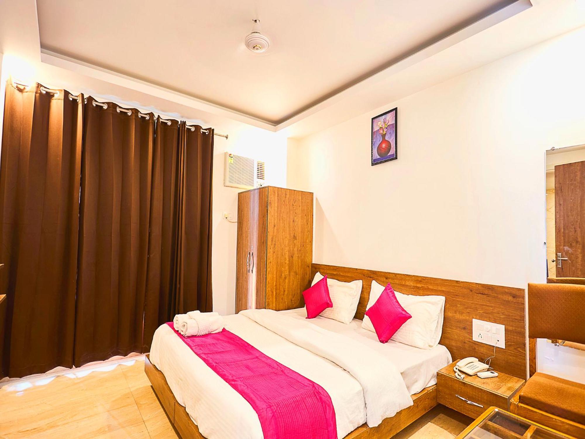 La Riqueza Pride Inn Tapovan # Swimming Pool With Mountain View # Free Parking Rishikesh Bagian luar foto